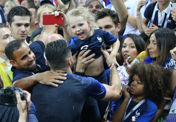 竞争中崭露 竞争中崭露