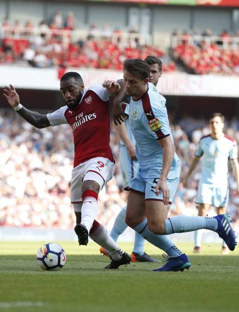 给整个足球 给整个足球