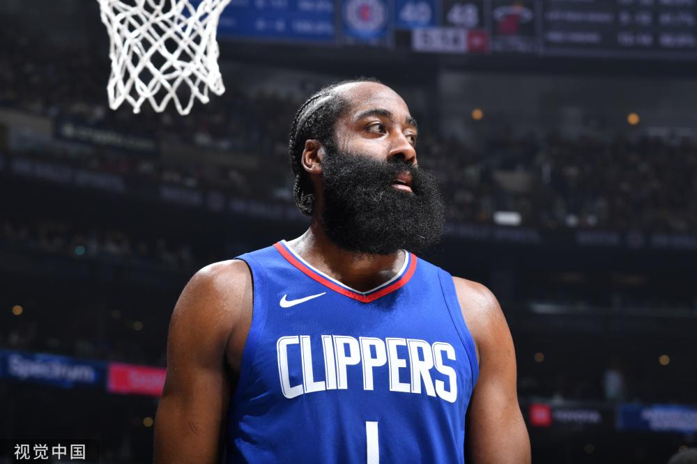 在社交媒体 在社交媒体