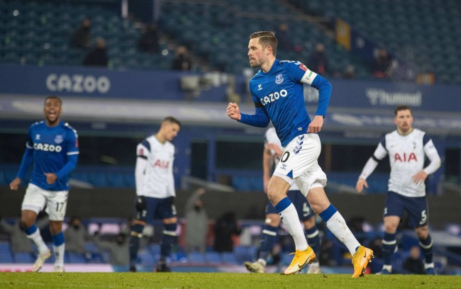 上也展现了 上也展现了