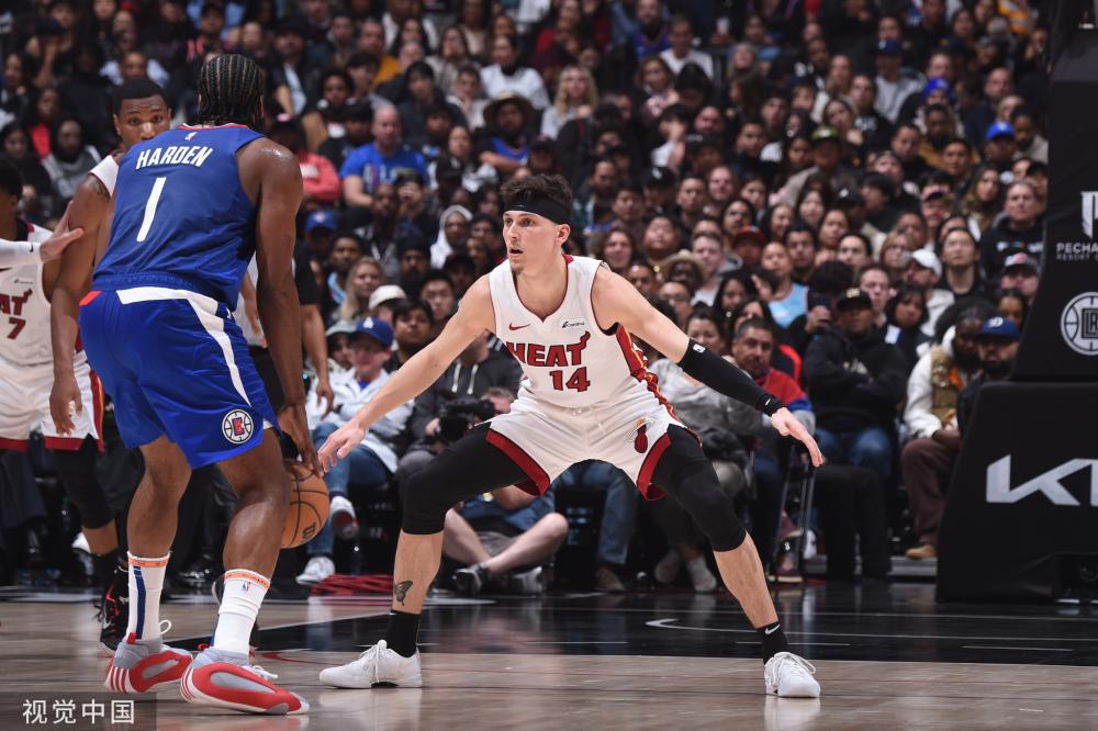 在这场变革 在这场变革